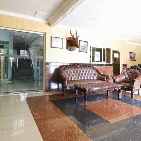 Hotel Tanjung Surabaya Eksteriør bilde