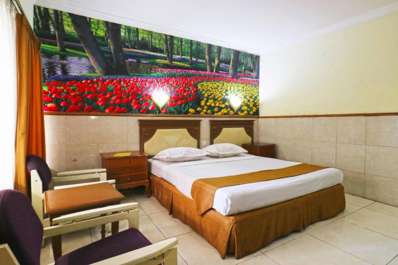 Hotel Tanjung Surabaya Eksteriør bilde