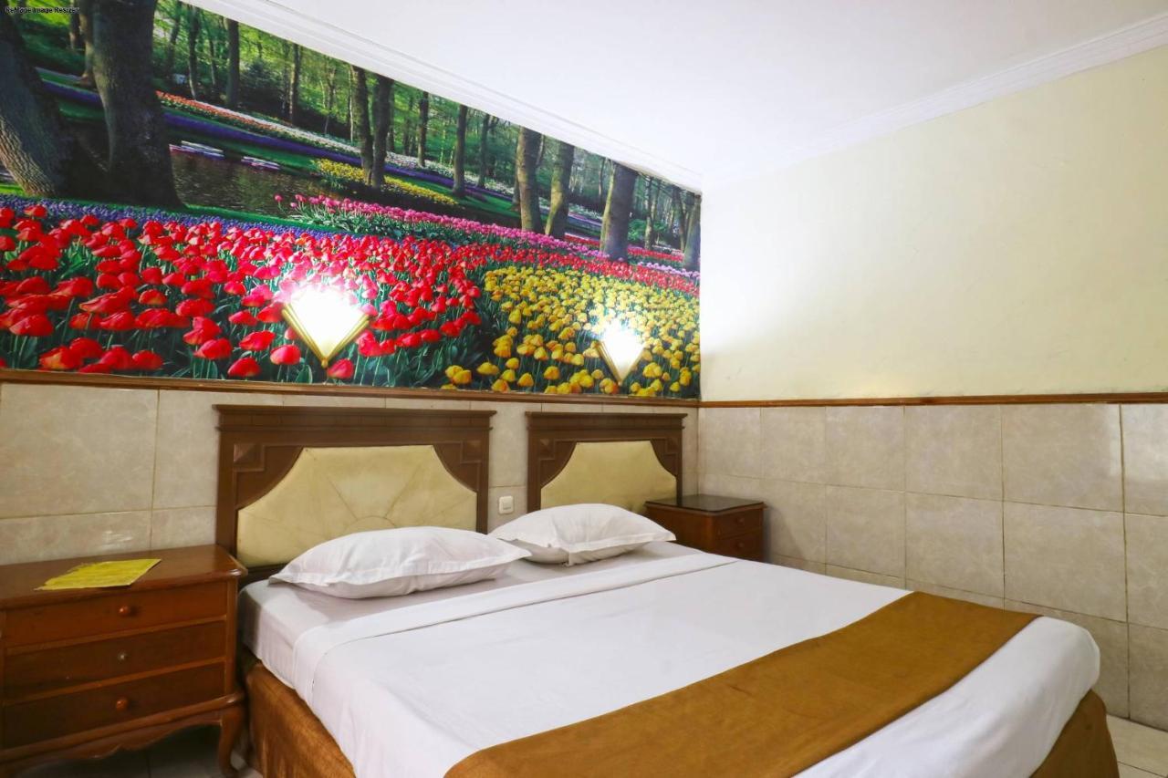 Hotel Tanjung Surabaya Eksteriør bilde