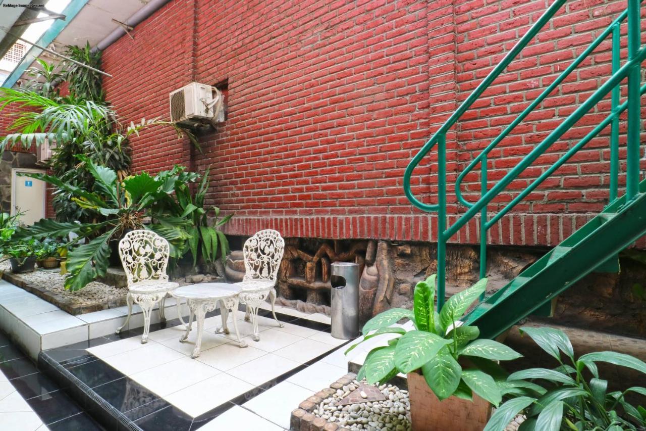 Hotel Tanjung Surabaya Eksteriør bilde