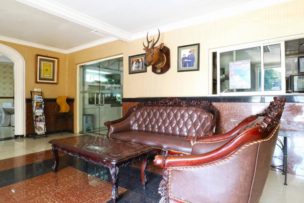Hotel Tanjung Surabaya Eksteriør bilde
