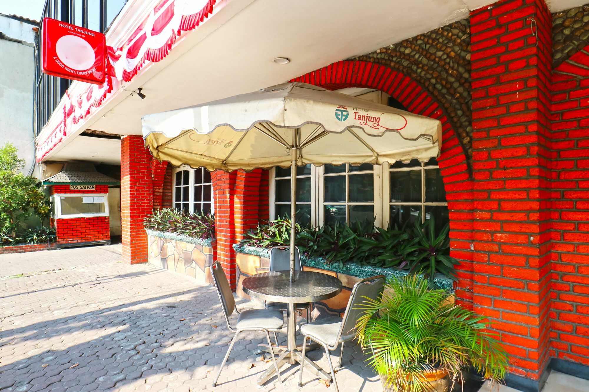 Hotel Tanjung Surabaya Eksteriør bilde